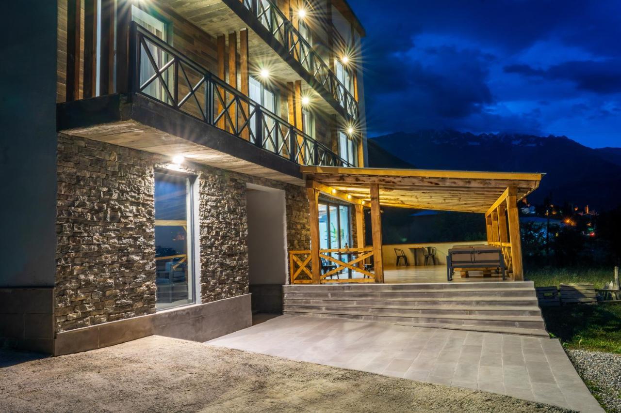 Hotel Latveli Mestia Exterior foto
